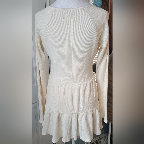 Anthropologie Maeve Samina Babydoll Tiered Thermal Top Womens M Cream Waffle Kni - Picture 4 of 10